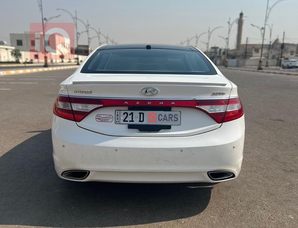 هيونداي أزيرا